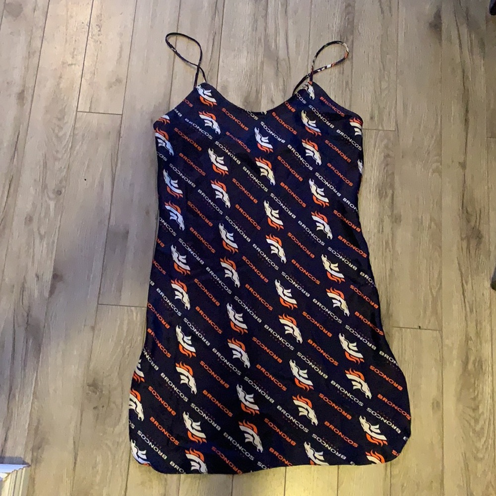 Broncos nightgown